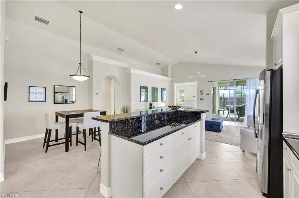 684 98th AVE, Naples, FL, 34108, USA, Naples, Florida, United States. - Photo 3