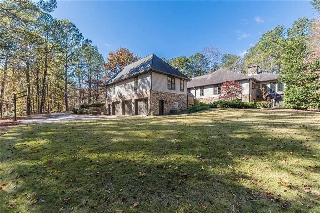 5752 W PHILLIPS MILL Road, Douglasville, Georgia, United States. - Photo 67
