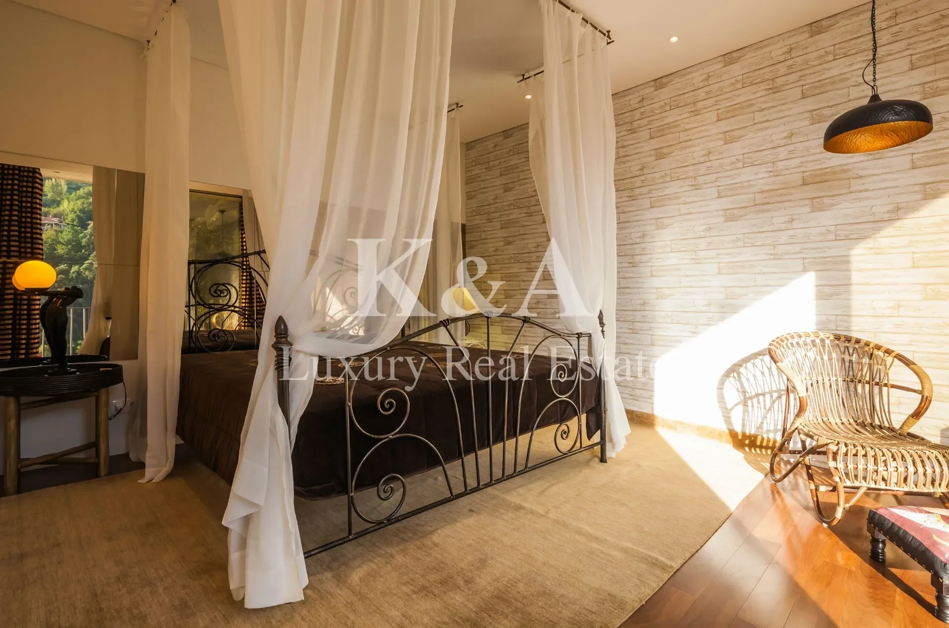 Gallery photo 5