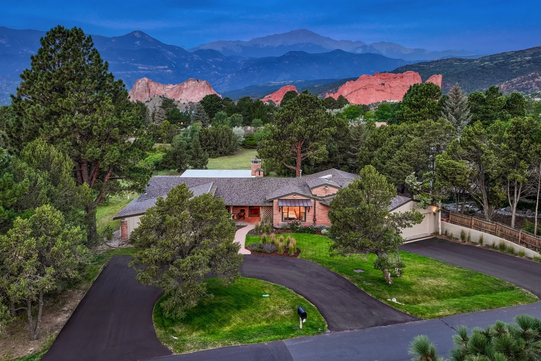 3440 Hill Circle , Colorado Springs, CO 80904, Colorado Springs, Colorado, United States. - Photo 6