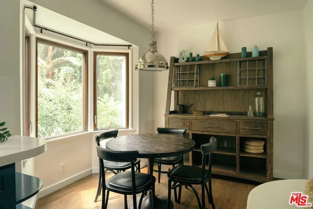 816 Hyperion Avenue, Los Angeles, California, United States. - Photo 2