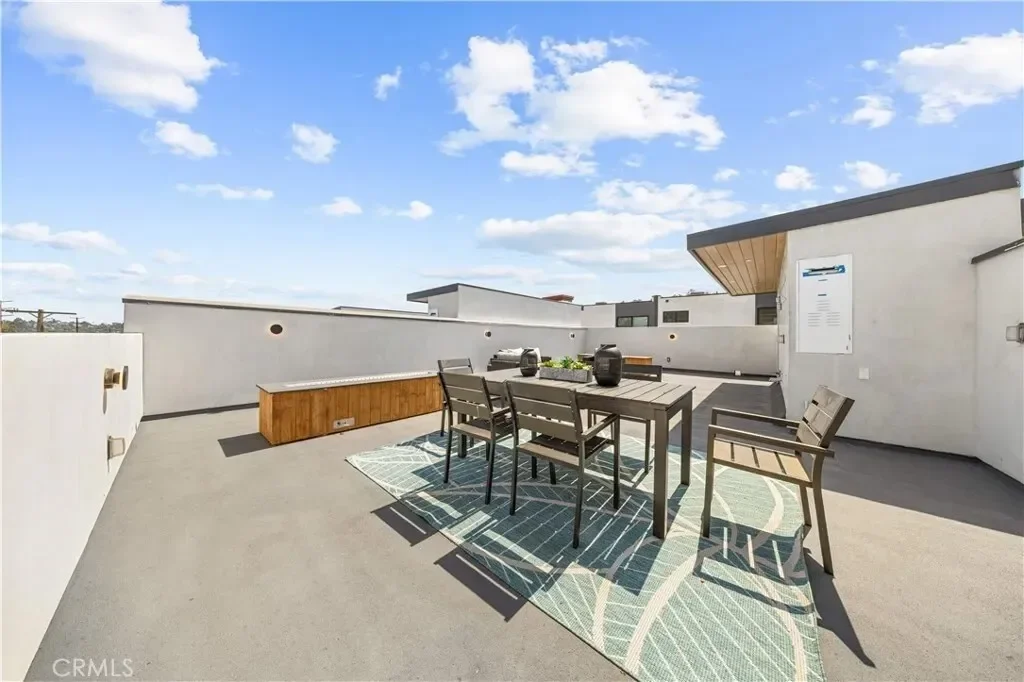 6849 N Figueroa Street, Los Angeles, California, United States. - Photo 37