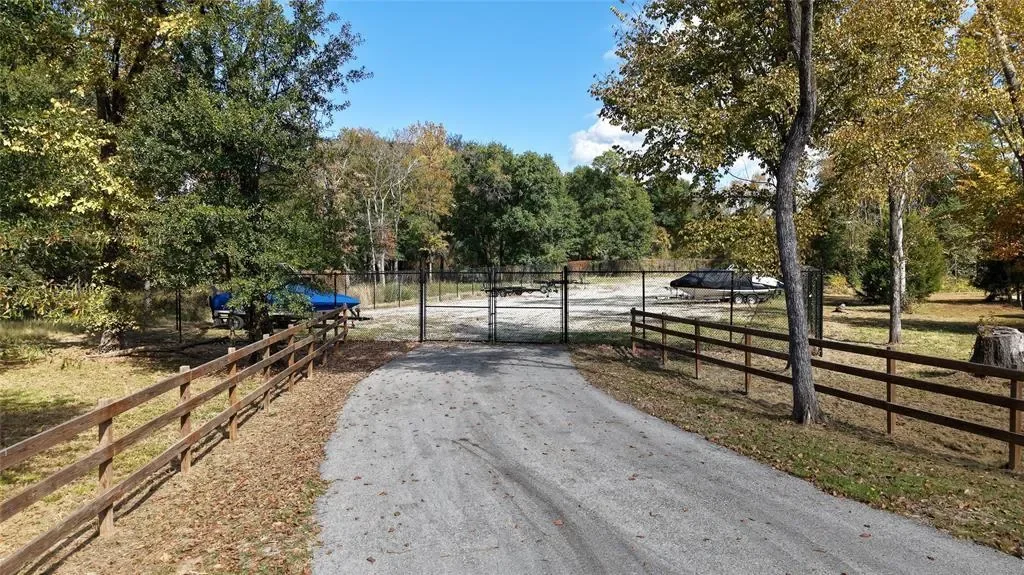 313 Cedar Creek Landing Lane, Mabank, Texas, United States. - Photo 33