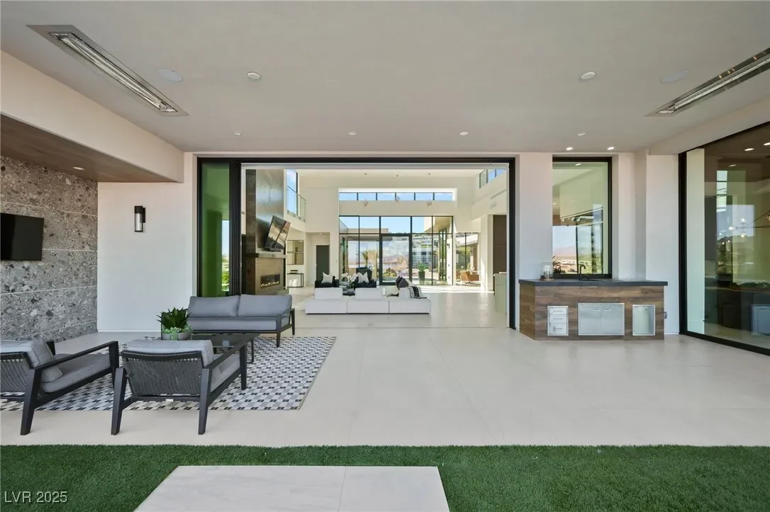 12 Rainbow Point Place, Henderson, Nevada, United States. - Photo 1