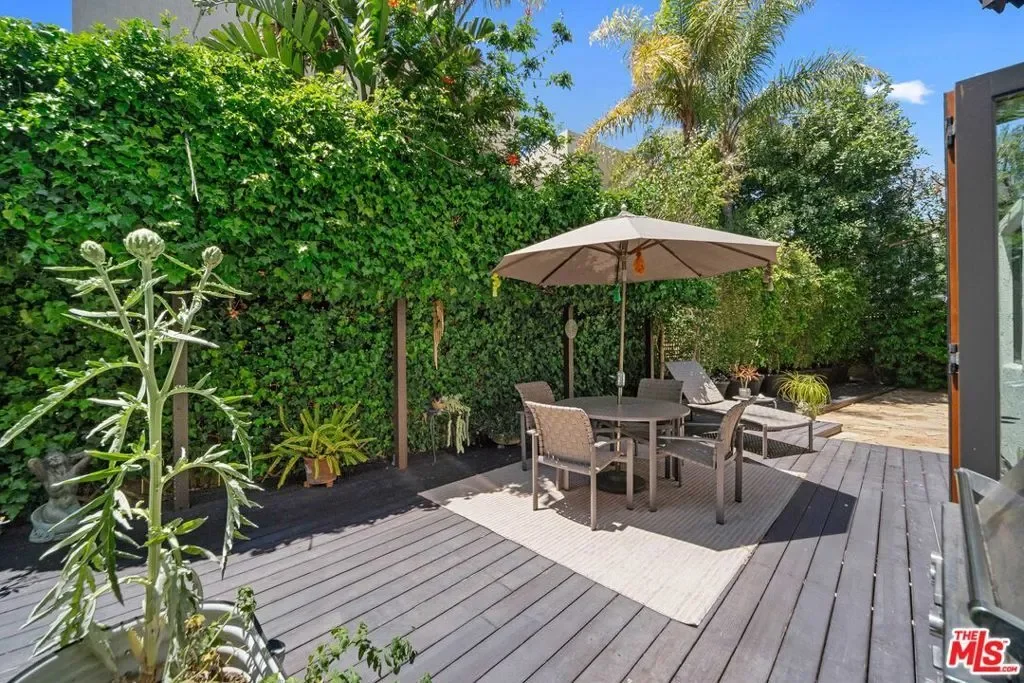 31830 Broad Beach Road, Malibu, California, United States. - Photo 16