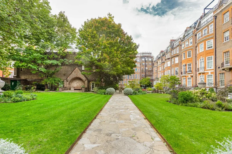 Dunraven Street, London, W1K, London, England, United Kingdom. - Photo 6