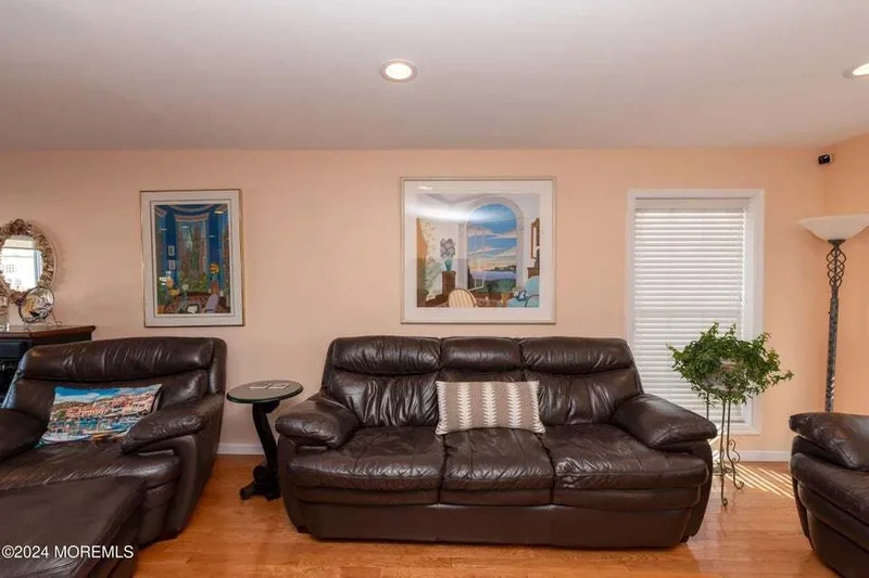 24 Dorothy Dr, Manahawkin, NJ 08050, Stafford Township, New Jersey, United States. - Photo 3