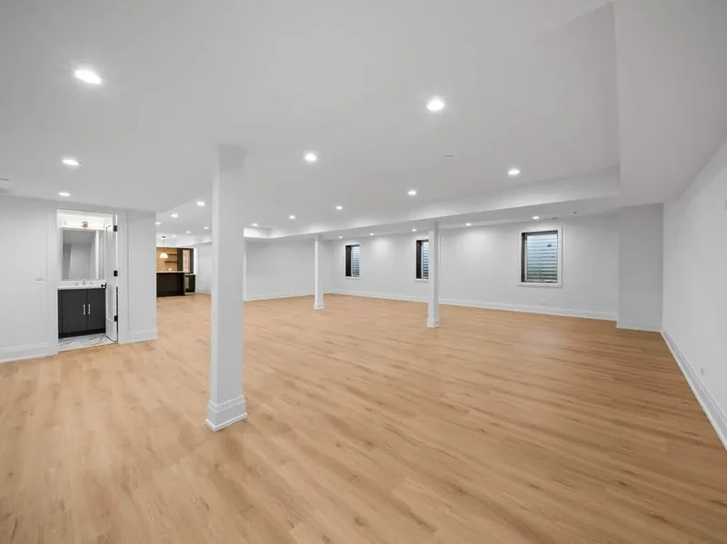 1851 Oakwood Road, Northbrook, IL, 60062, USA, Northbrook, Illinois, United States. - Photo 55