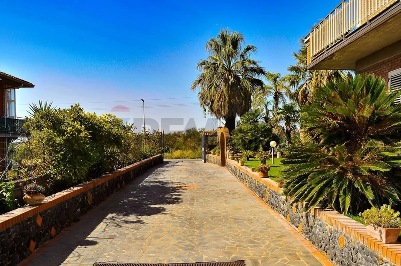 via cristoforo colombo 30, Mascalucia, Sicily, Italy. - Photo 33