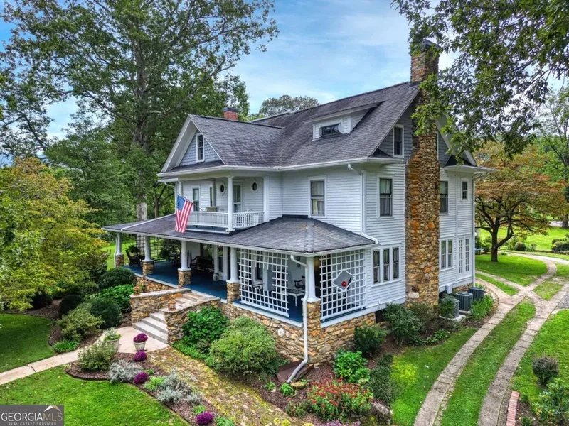 Single Family Residence in Andrews