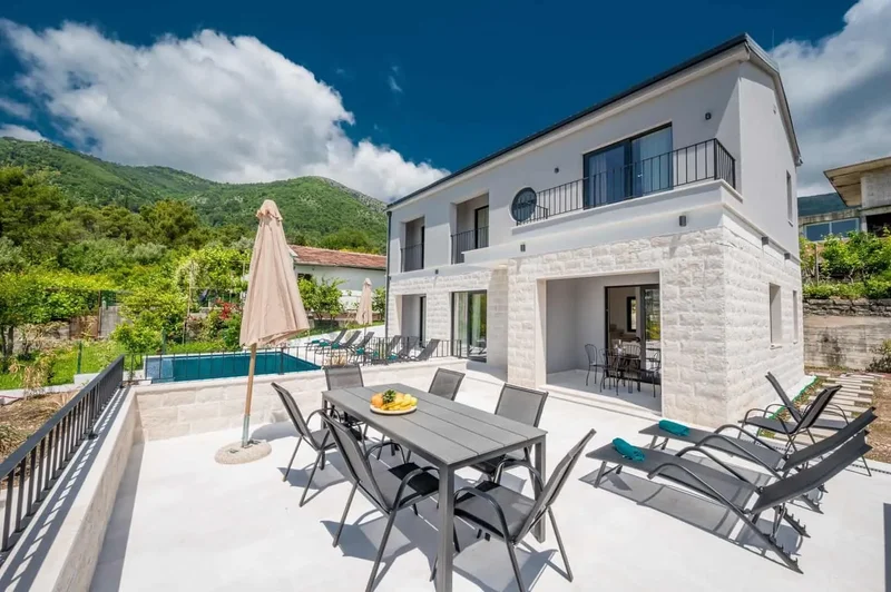 Mrcevac, Tivat, Mrčevac, Montenegro. - Photo 20