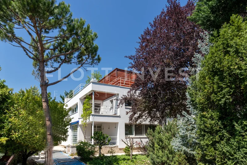 House For Sale In Budapest