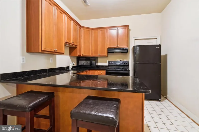 6975 IDYLWOOD RD, FALLS CHURCH, VA, 22043, USA, Pimmit Hills, Virginia, United States. - Photo 2