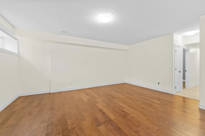 9654 83 Avenue, Edmonton, AB T6C 1C2, Edmonton, Alberta, Canada. - Photo 30