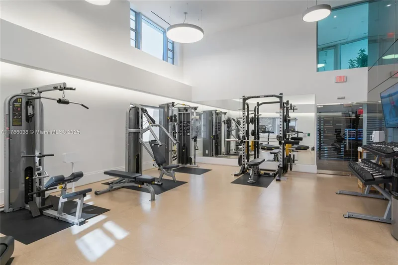 6901 Collins Ave 401, Miami Beach, Florida, United States. - Photo 34