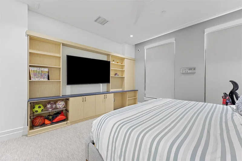 6017 Memorial Drive, Houston, Texas, United States. - Photo 28