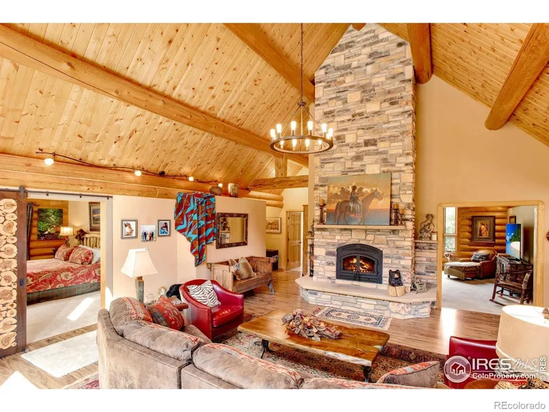 427 Wilderness Ridge Way, Bellvue, Colorado, United States. - Photo 17