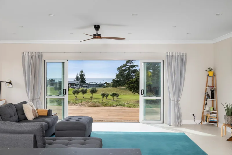 13 Otaraia Road, Riversdale Beach, WGN 5872, Riversdale Beach, Wellington, New Zealand. - Photo 12