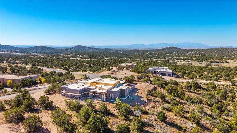 4 High Desert Vista, Santa Fe, NM 87505, Santa Fe, New Mexico, United States. - Photo 38