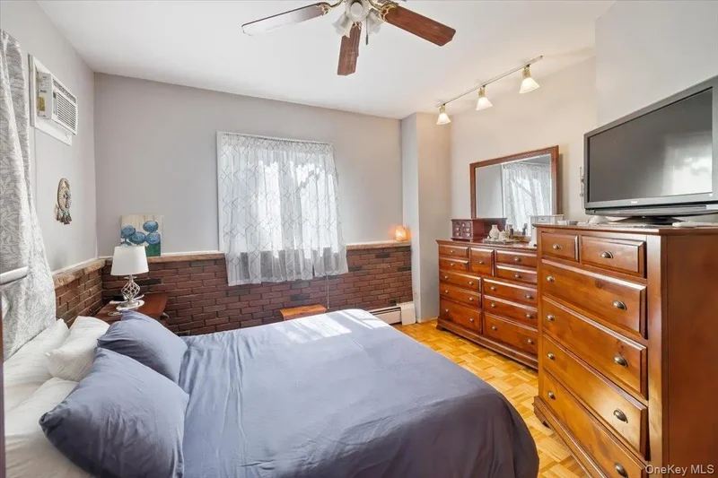 21 Van Orden Avenue, Suffern, NY 10901, Montebello, New York, United States. - Photo 18