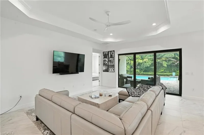 8368 Preserve Point DR, FORT MYERS, FL 33912, Fort Myers, Florida, United States. - Photo 6