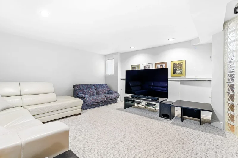 51 Rue de la Plage-Riviera, Montréal, Quebec, Canada. - Photo 27