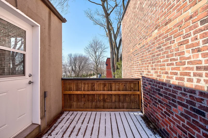51 Av. Clandeboye, Montreal, Quebec, Canada. - Photo 8
