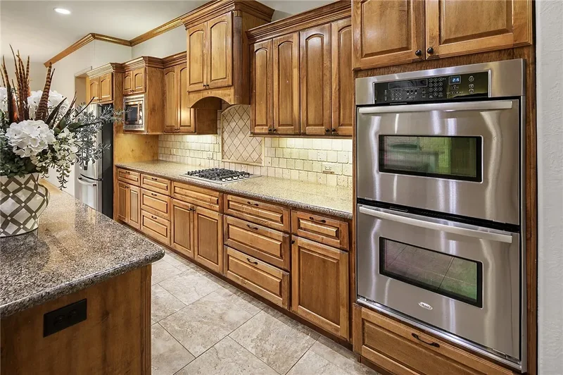 4662 Hidden Springs Way, College Station, TX 77845, College Station, Texas, United States. - Photo 12