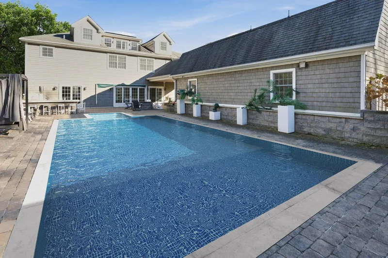 33A NEWTOWN Rd, Hampton Bays, New York, United States. - Photo 11
