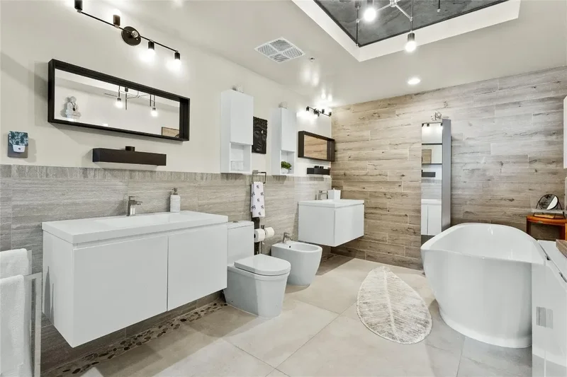 704 N Ocean Boulevard 404, Hillsboro Beach, Florida, United States. - Photo 28