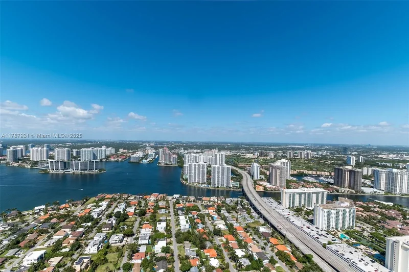 18975 Collins Ave LPH-5403, Golden Beach, Florida, United States. - Photo 28