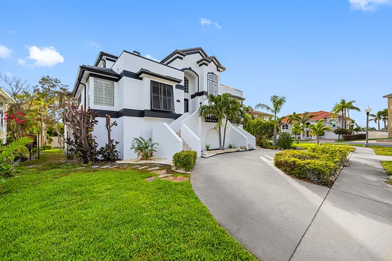 6024 Kipps Colony Drive E, Gulfport, FL 33707, St. Petersburg, Florida, United States. - Photo 26