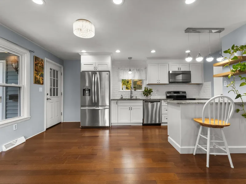 48 High Street Extension , Westborough, MA 01581, Westborough, Massachusetts, United States. - Photo 3