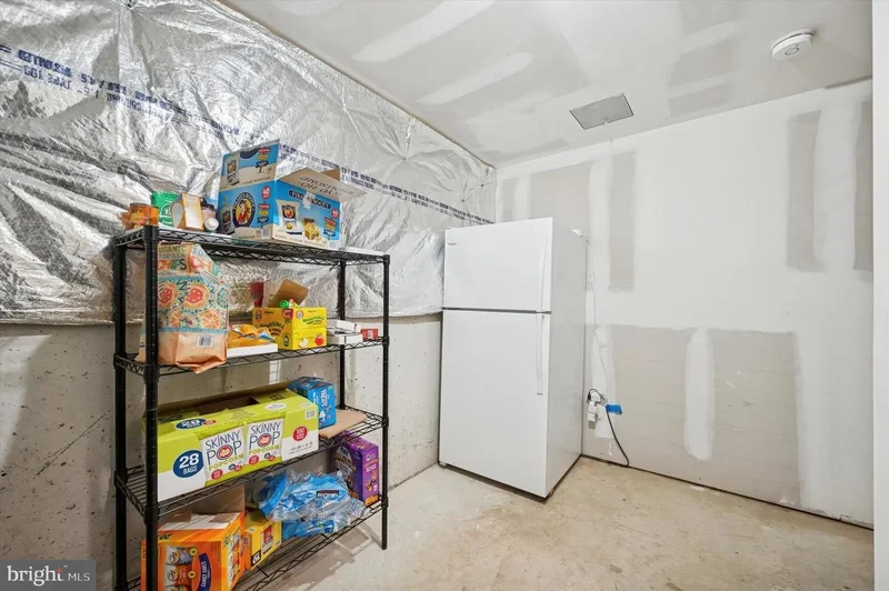 610 Captains Way, Philadelphia, Pennsylvania, United States. - Photo 23