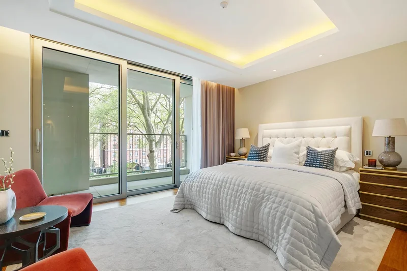 Ebury Square, Belgravia, SW1W, London, England, United Kingdom. - Photo 3