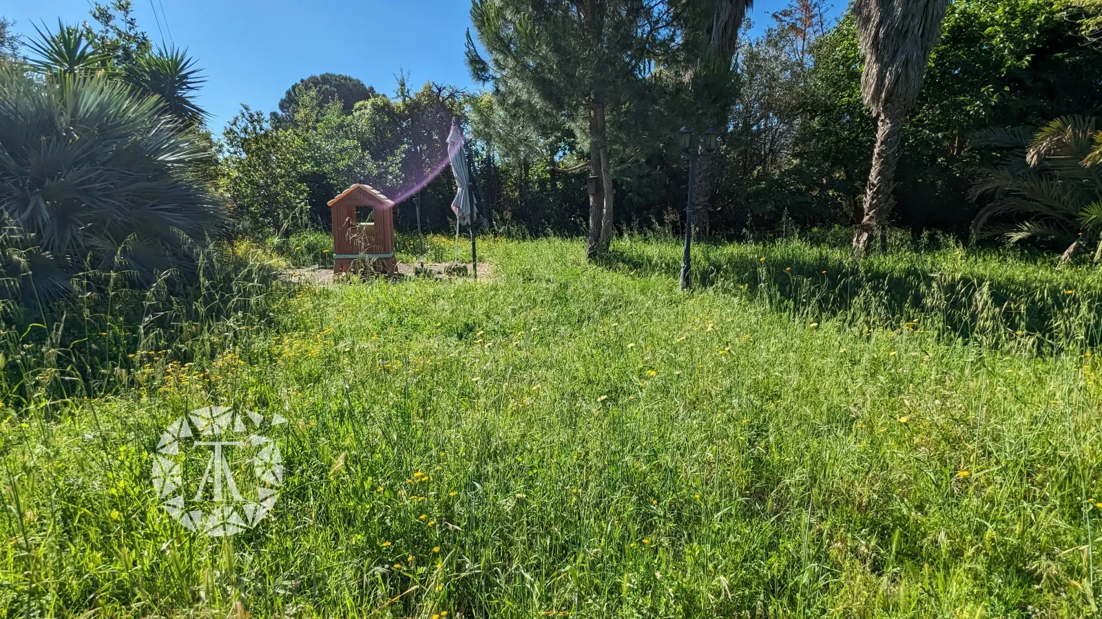 Exterior photo 7