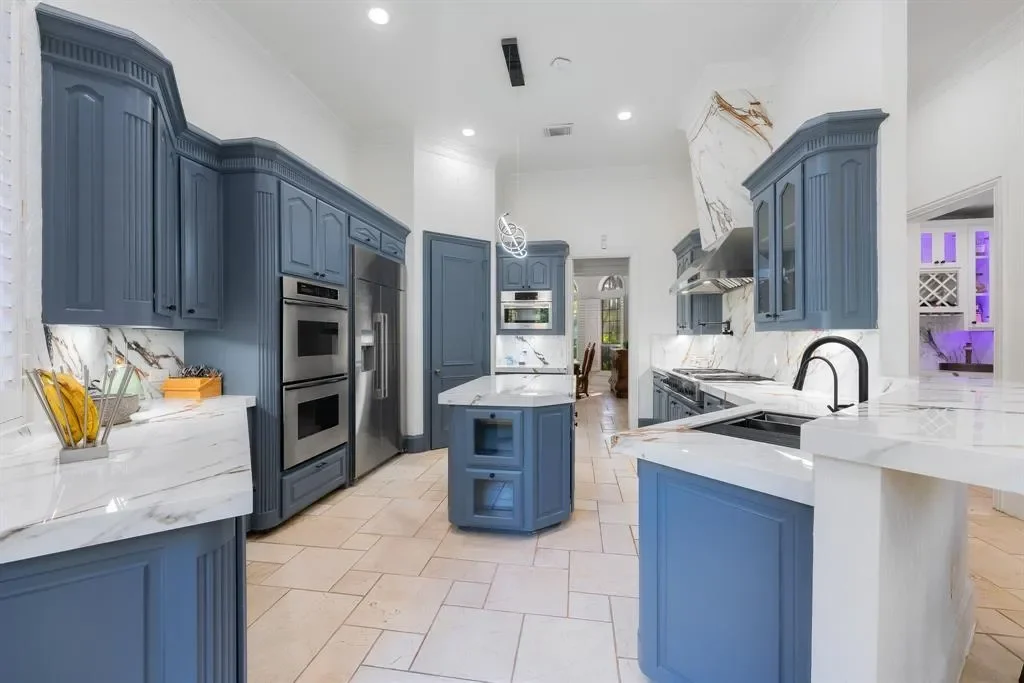 3205 High Point Drive, Lewisville, Texas, United States. - Photo 11