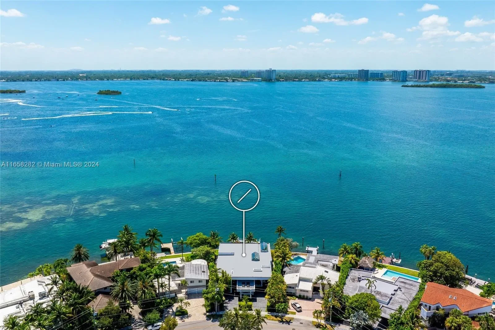 7960 Biscayne Point Cir, Miami Beach, Florida, United States. - Photo 8