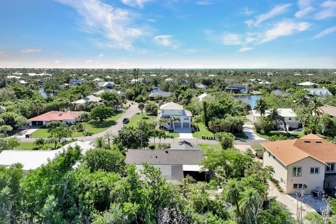 1737 Serenity Lane, Sanibel, Florida, United States. - Photo 25