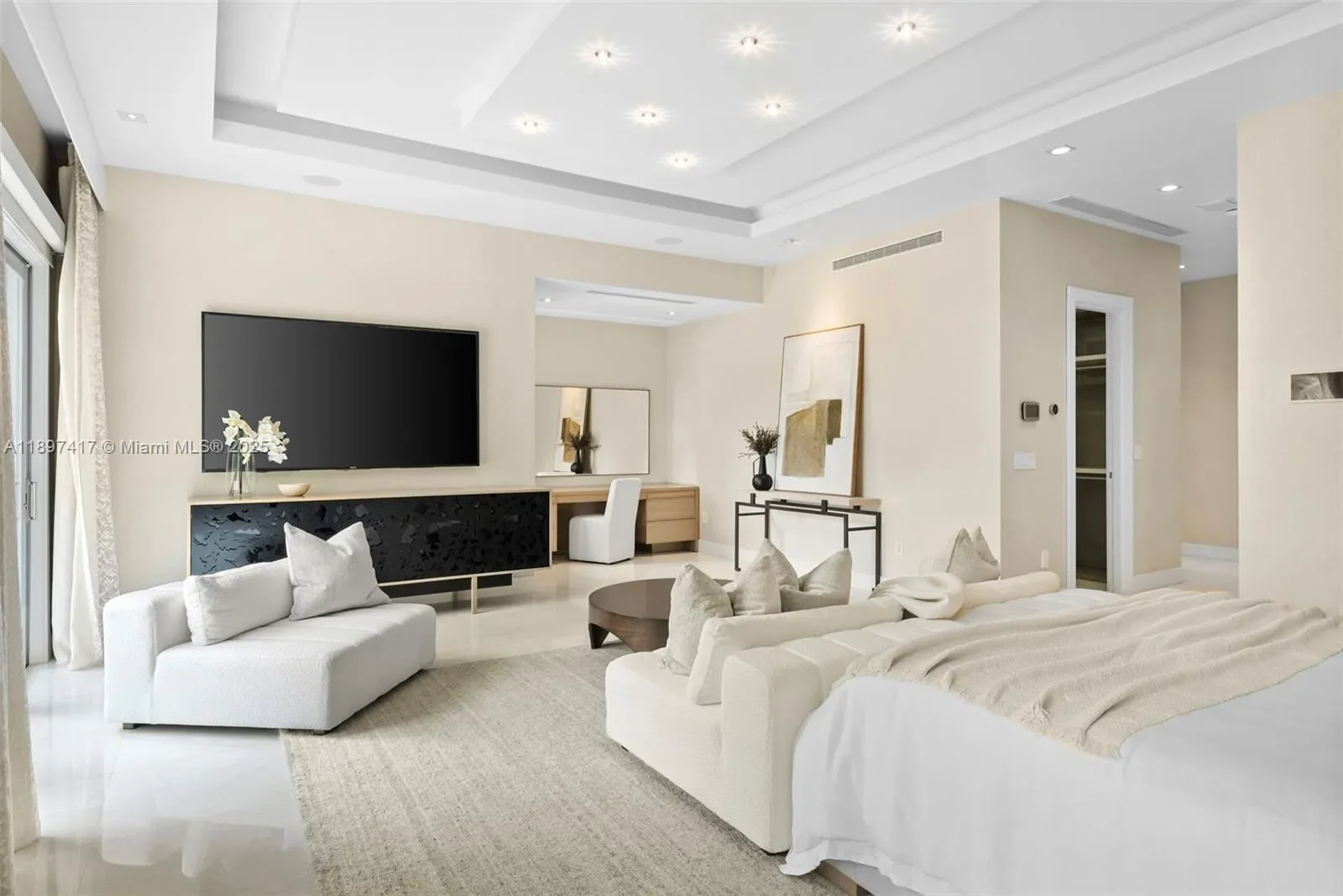 6831 SW 106th St, Coral Gables, Florida, United States. - Photo 25