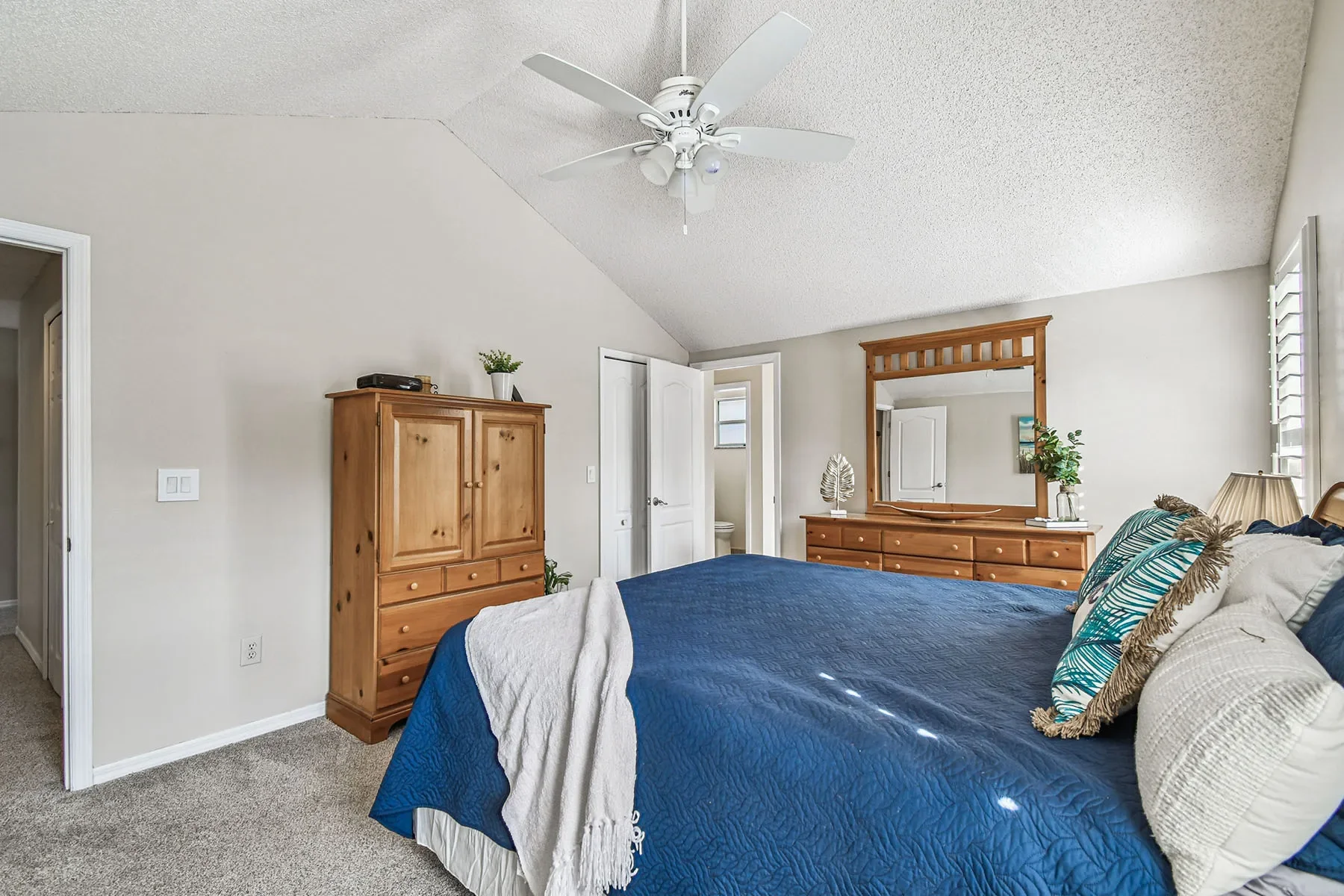 3710 W Tacon Street, Tampa, FL 33629, Tampa, Florida, United States. - Photo 30