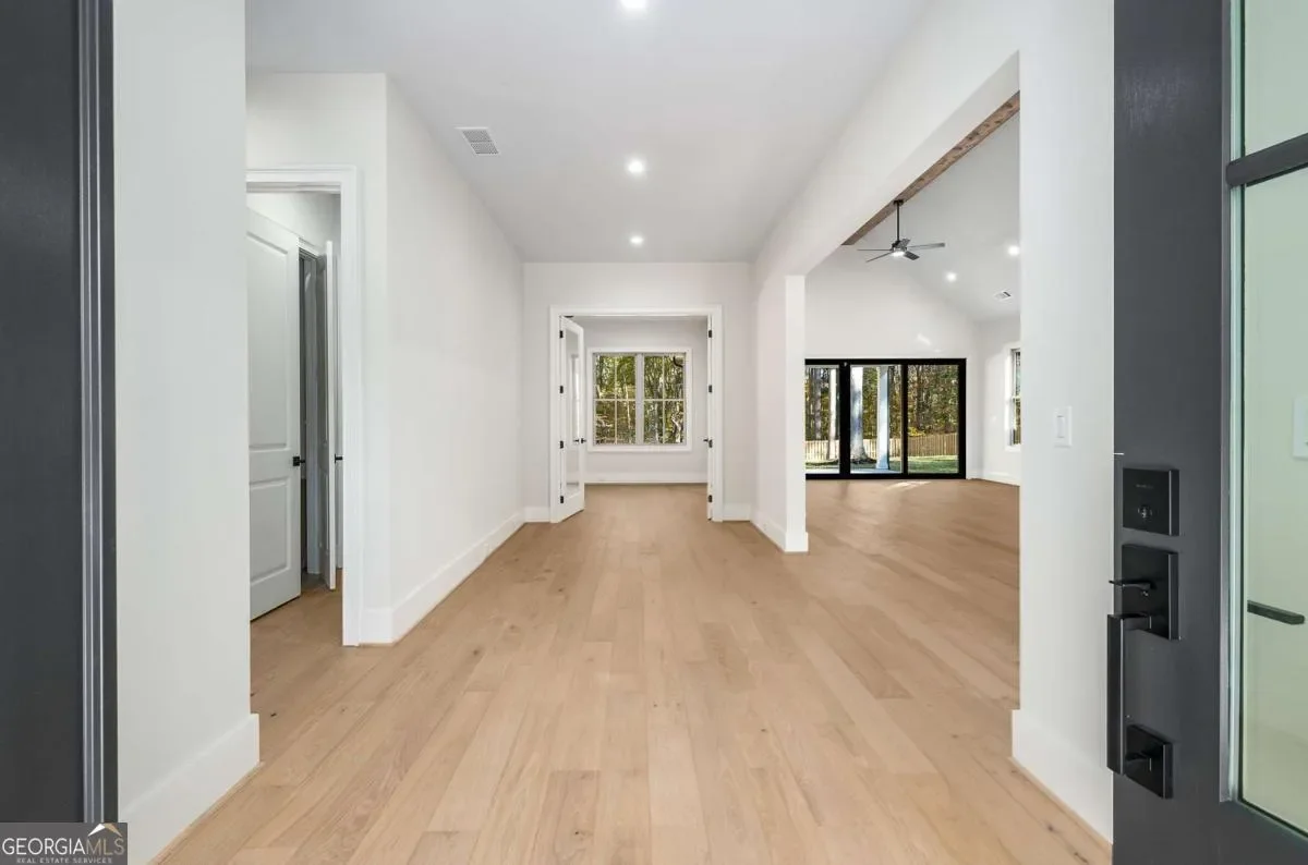 Gallery photo 5