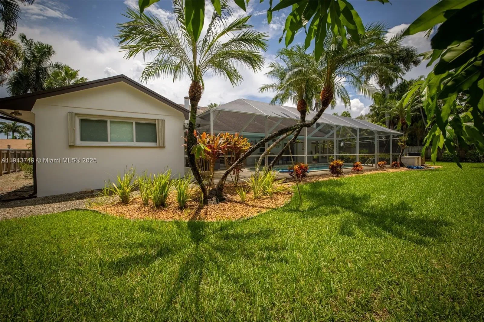 7605 SW 178th Ter, Cutler Bay, Florida, United States. - Photo 8