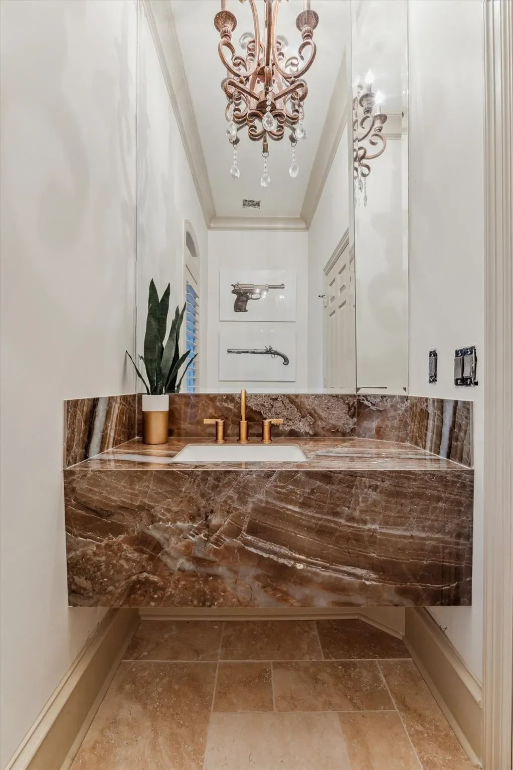 Gallery photo 5