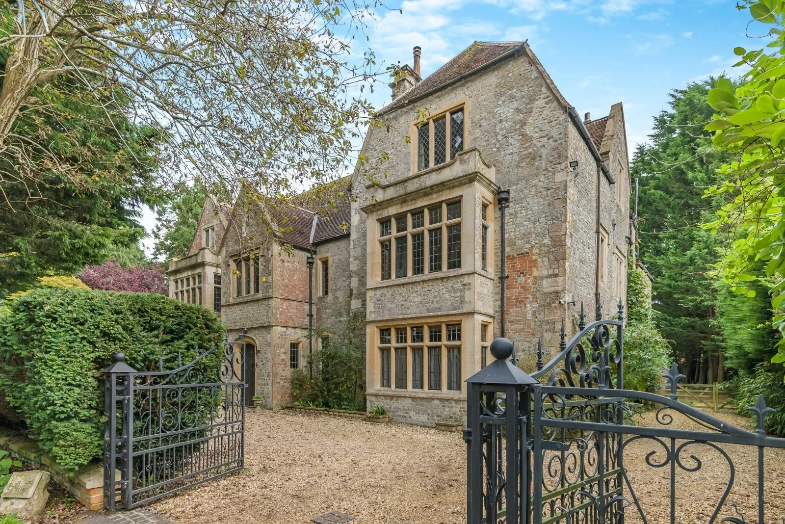 Grange Lane, Warminster, Wiltshire, Warminster, England, United Kingdom. - Photo 9