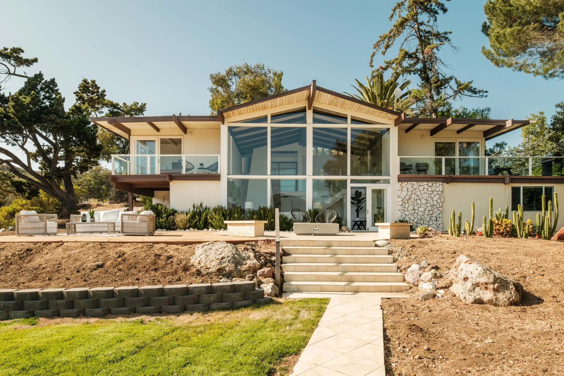 26094 Mulholland Highway , Calabasas, CA 91302, Hidden Hills, California, United States. - Photo 22