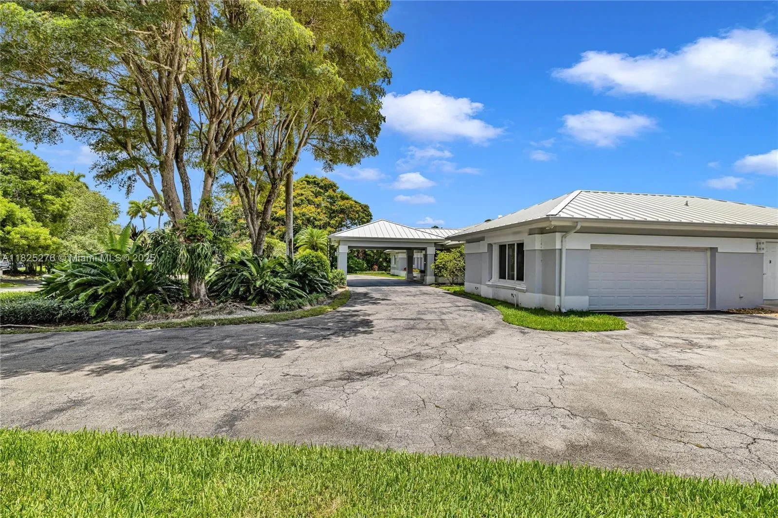10563 SW 92nd Ave, Miami, Florida, United States. - Photo 47