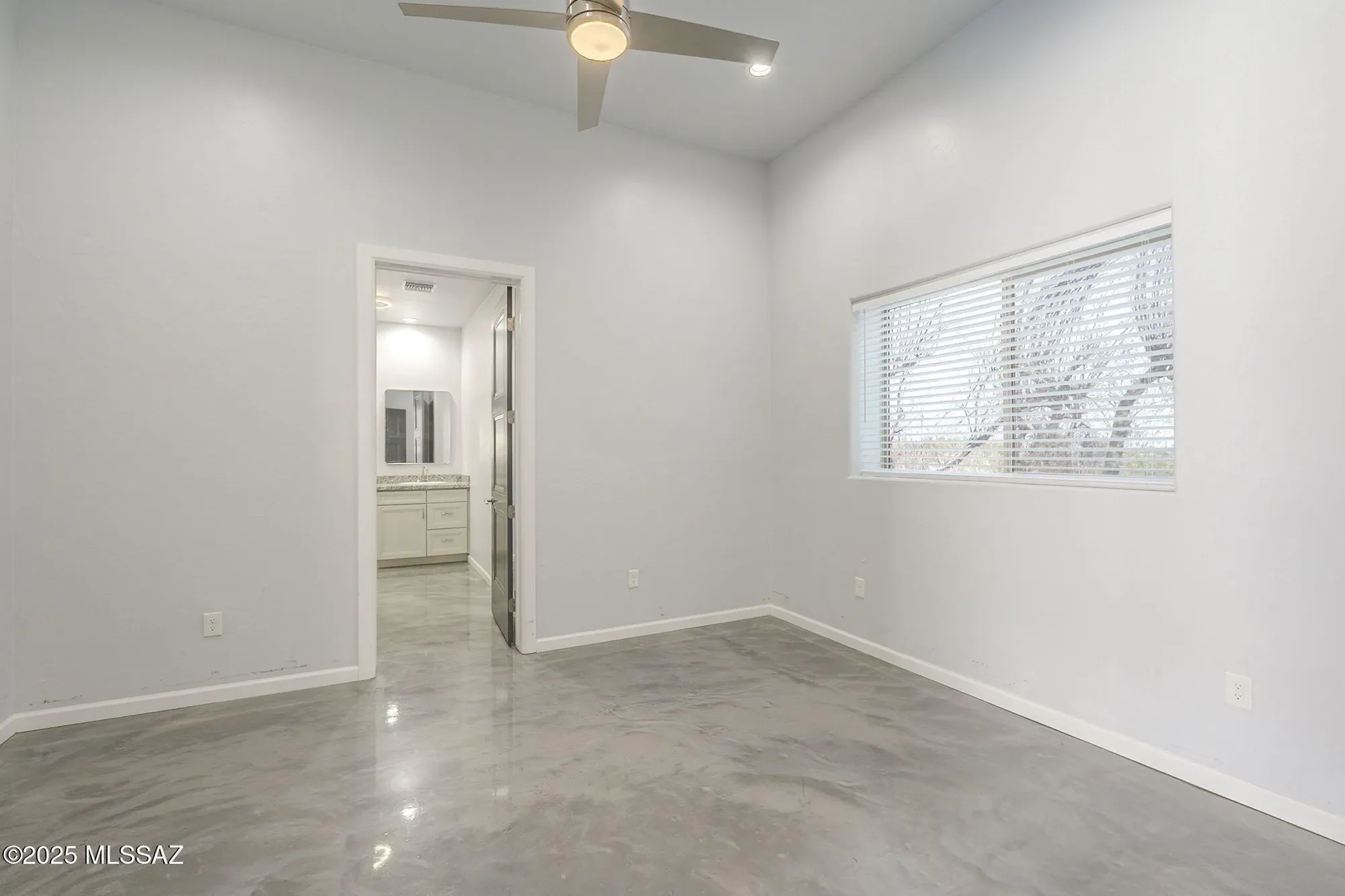 Gallery photo 6