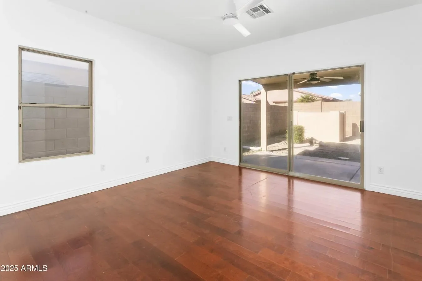 Gallery photo 11