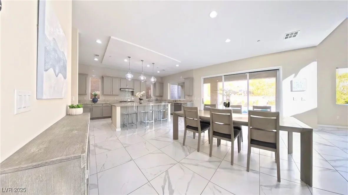 8 Vista Outlook Street, Henderson, Nevada, United States. - Photo 51